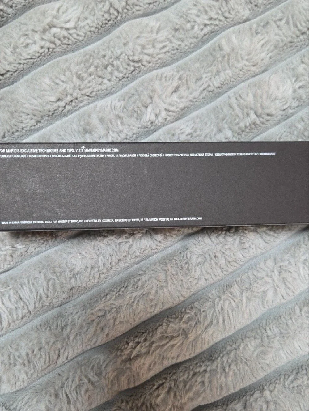 Makeup By Mario F4 Dual-Ended Powder & Buff Brush - Black and Silver